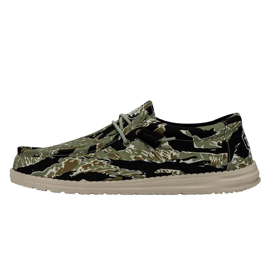Wally Camouflage - Tiger Stripe Camo 3 Wally Camouflage - Tiger Stripe Camo