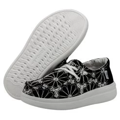 Wendy Youth Rise Eyelet - Black -Online Shoe Store 40108 001 WENDY YOUTH RISE EYELET BLACK LEFT 3